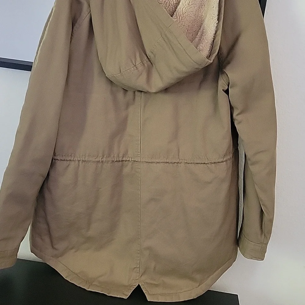 jacket - Picture 4 of 4